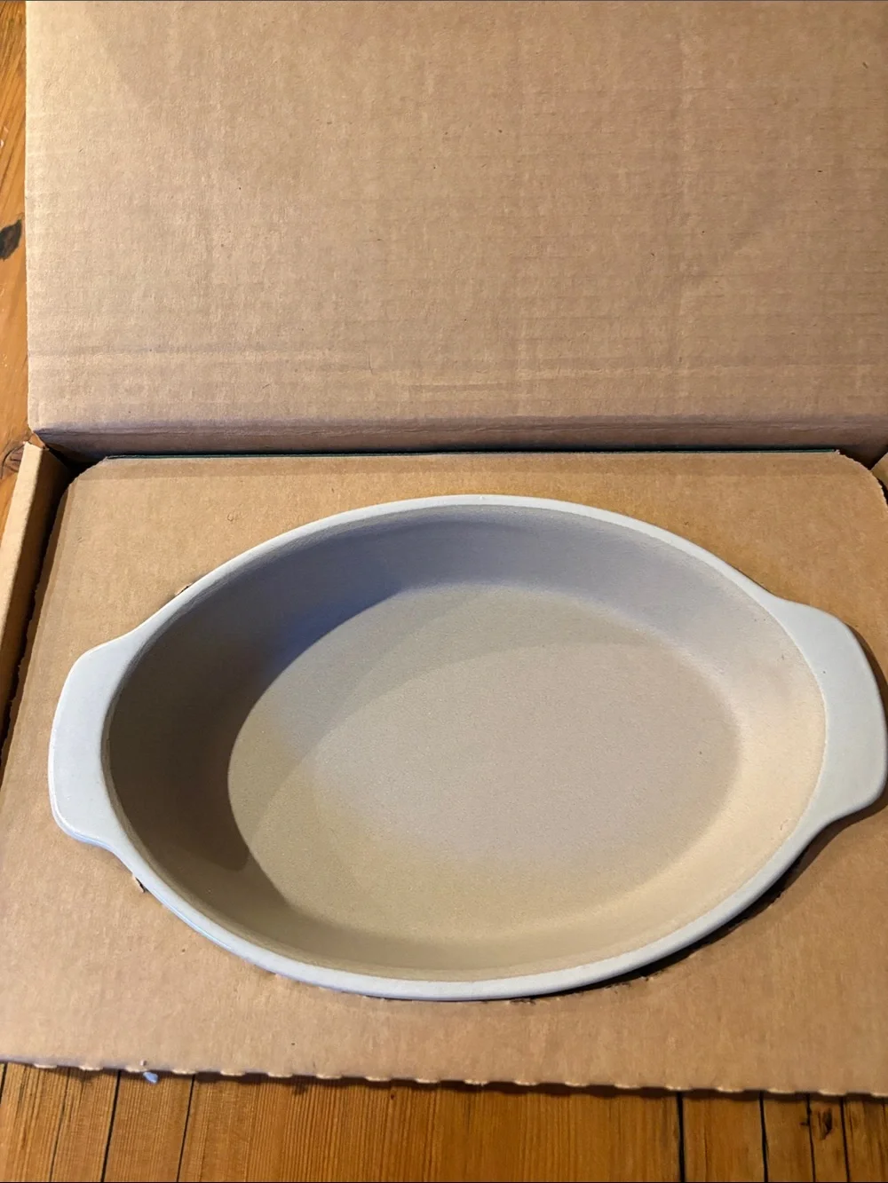 The Pampered Chef Small Oval Baker in Tan Beige